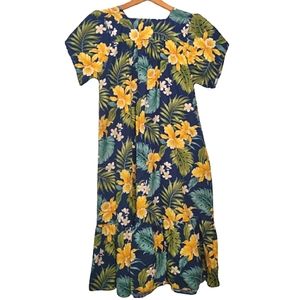Vintage Hawaiian Dress Size Small